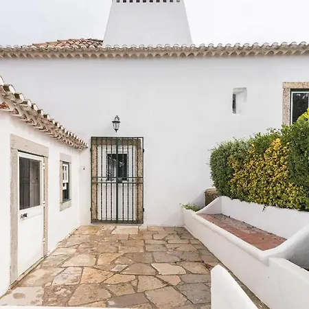 Quinta De Cima,no Campo E Assim *