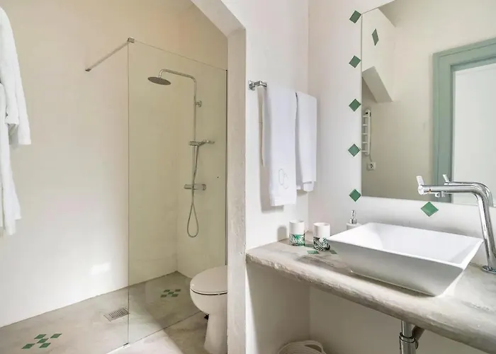 Quinta De Cima,no Campo E Assim *